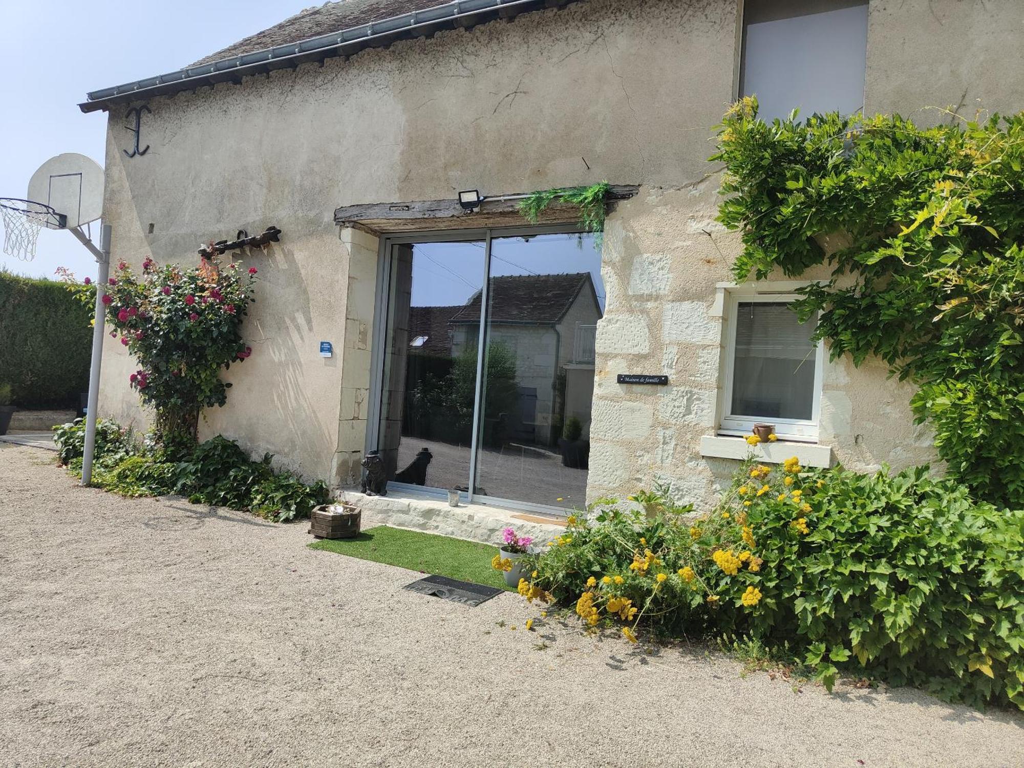 Gite Les Piraudieres Noyant-de-Touraine Room photo